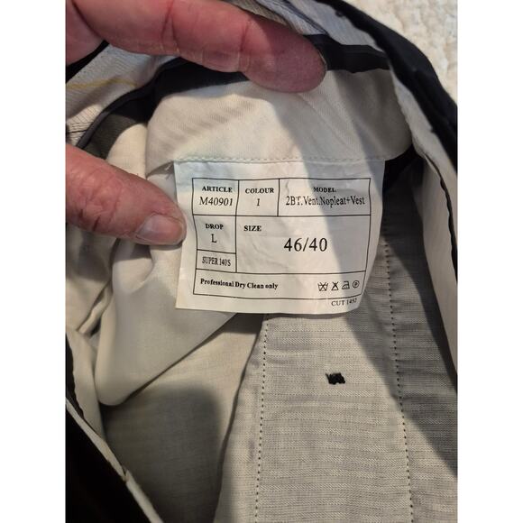 Men's Size 46/40 Flat Front Straight Leg Dress Pants Black - Picture 3 of 5